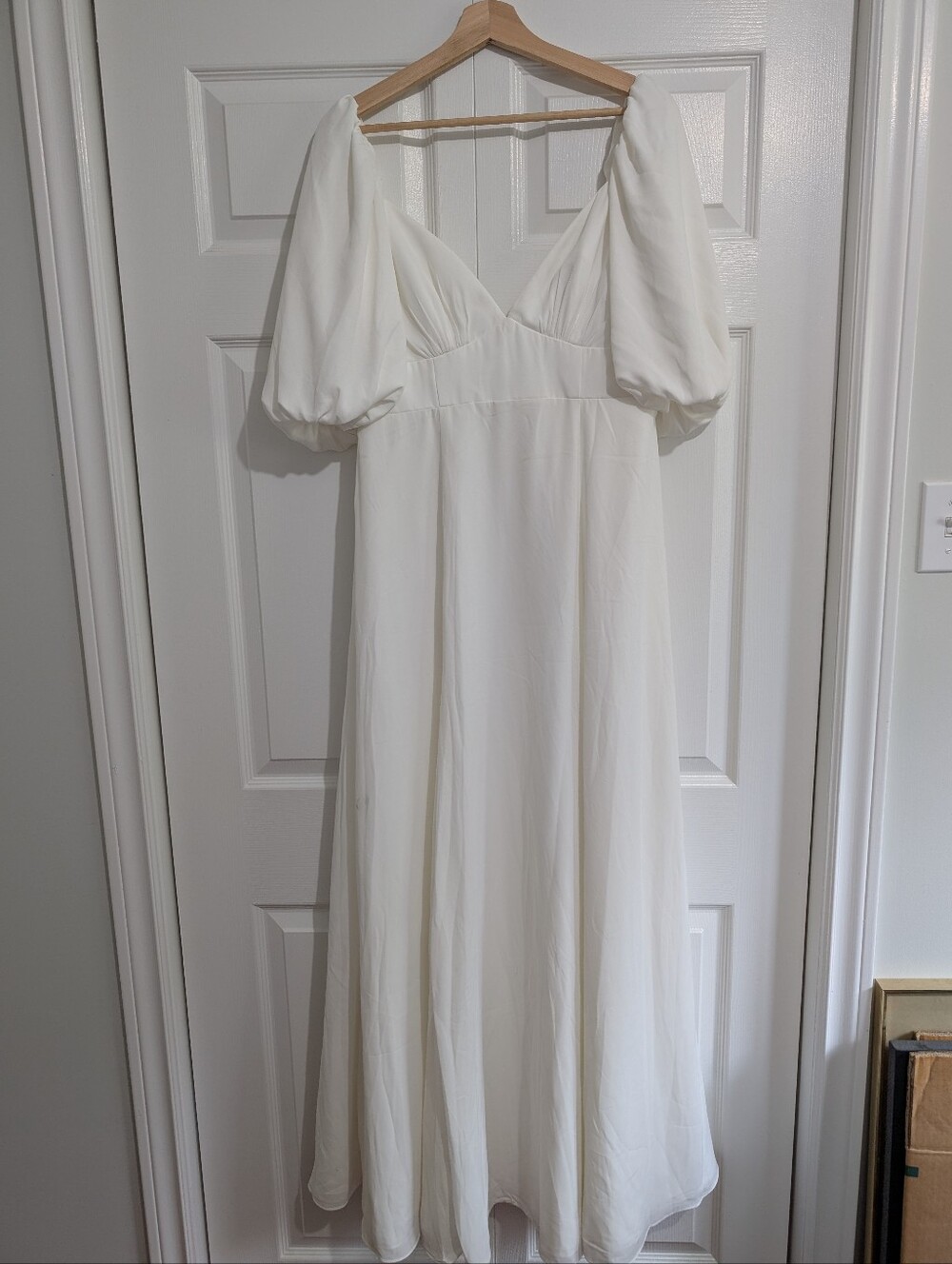 David's Bridal Bubble Sleeve Georgette Wedding Dress
